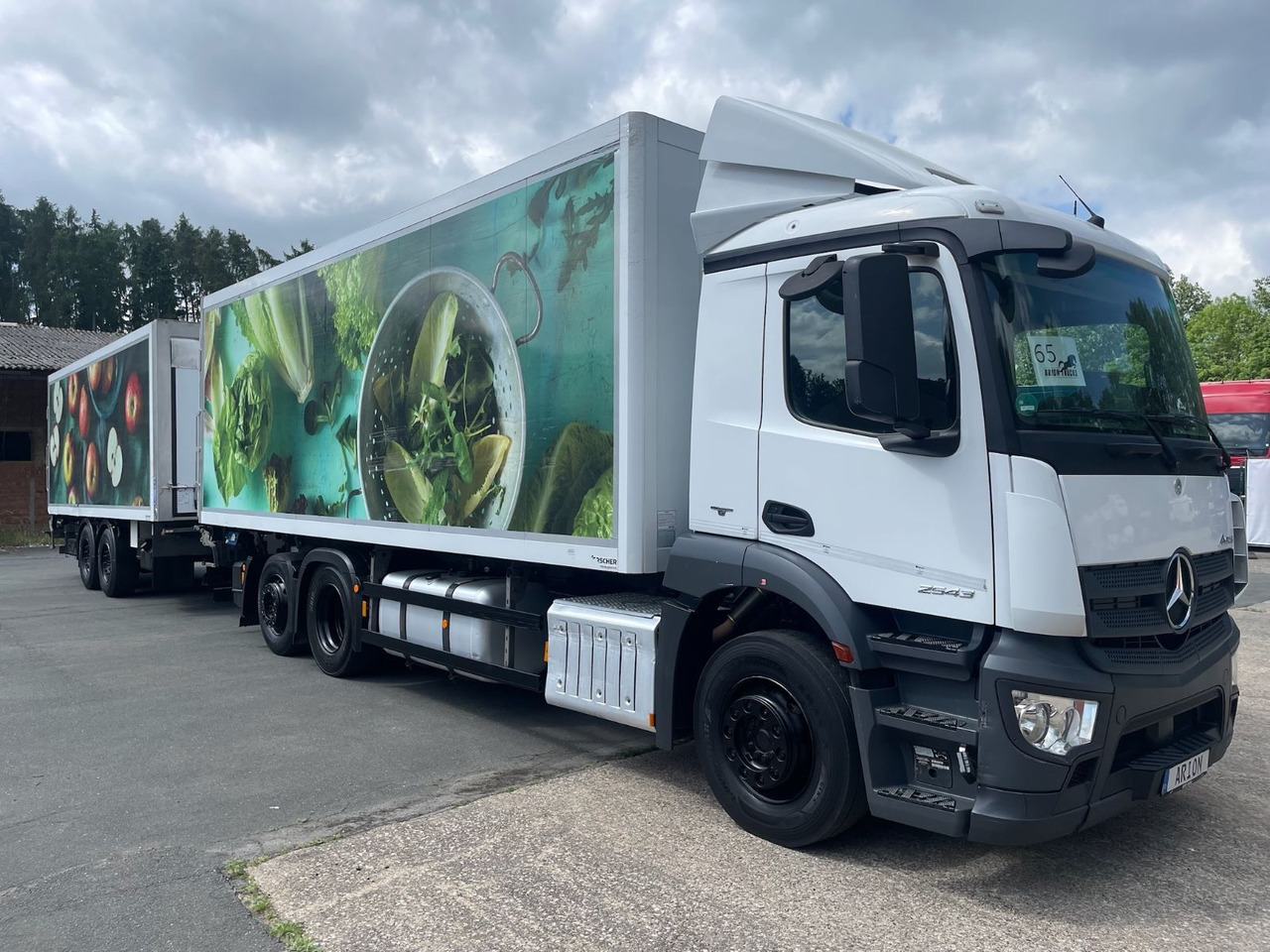 Mercedes-Benz Antos 2543 6x2 Kühlkoffer/CARRIER/KERSCHER/NLA - Hűtős teherautó: 1 kép. Mercedes-Benz Antos 2543 6x2 Kühlkoffer/CARRIER/KERSCHER/NLA - Hűtős teherautó: 1 kép.