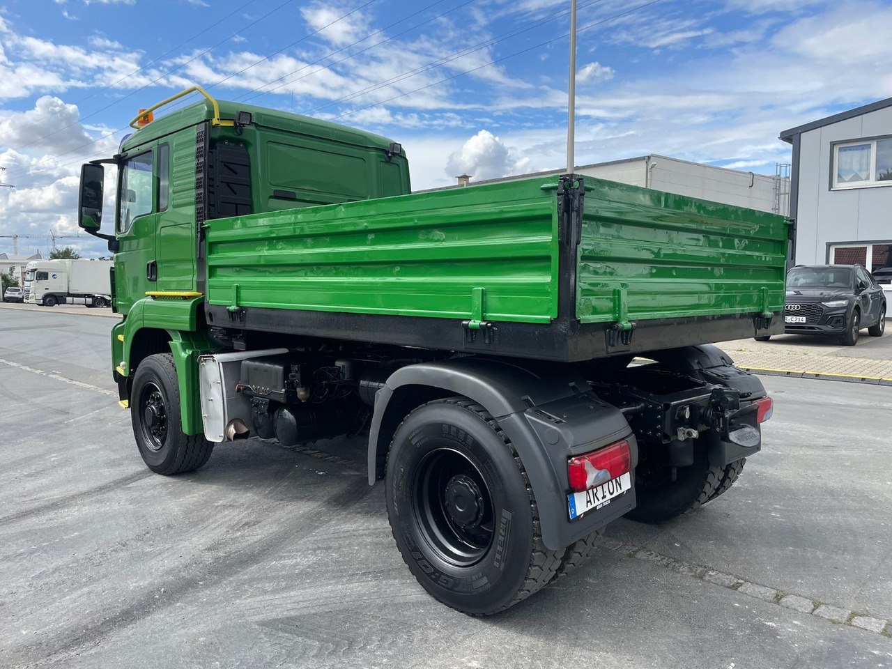 MAN TGS 18.440 4x4H BLS Pritsche/Hydro/PTO/AC/EEV1 - Nyergesvontató: 4 kép. MAN TGS 18.440 4x4H BLS Pritsche/Hydro/PTO/AC/EEV1 - Nyergesvontató: 4 kép.