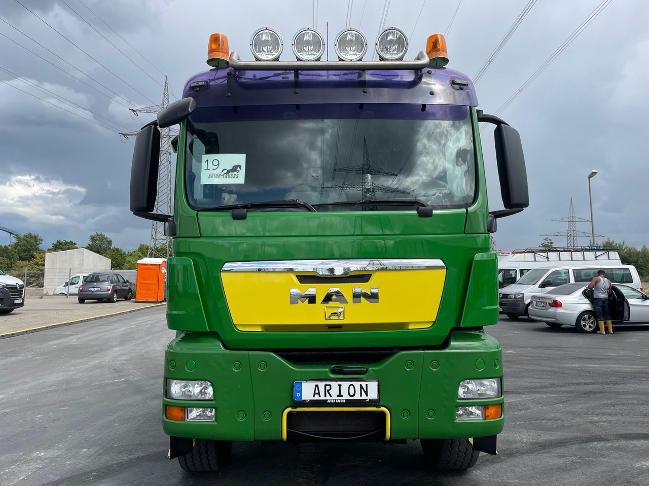 MAN TGS 18.440 4x4H BLS Pritsche/Hydro/PTO/AC/EEV1 - Nyergesvontató: 2 kép. MAN TGS 18.440 4x4H BLS Pritsche/Hydro/PTO/AC/EEV1 - Nyergesvontató: 2 kép.
