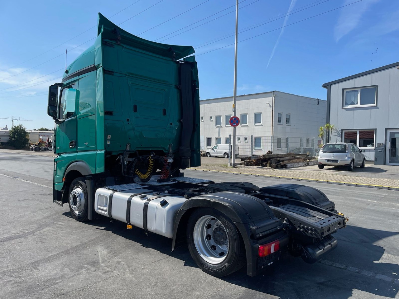 Mercedes-Benz Actros 1843 4x2 MEGA/Standheizung/ACC/2xTank/EU6 - Nyergesvontató: 4 kép. Mercedes-Benz Actros 1843 4x2 MEGA/Standheizung/ACC/2xTank/EU6 - Nyergesvontató: 4 kép.