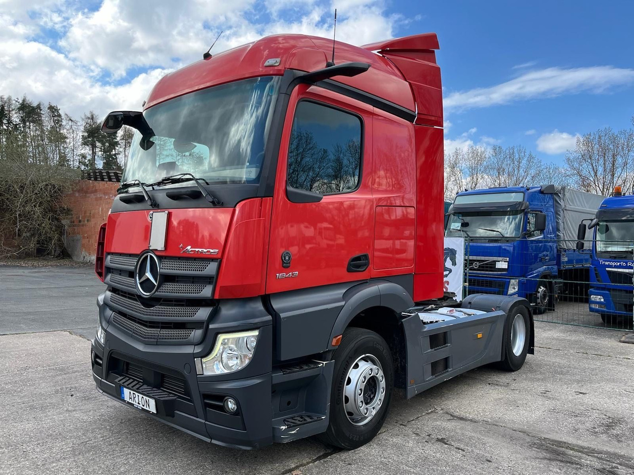Mercedes-Benz Actros 1843/Retarder/Mirror Cam/Spoilers/MJ 2021 - Nyergesvontató: 3 kép. Mercedes-Benz Actros 1843/Retarder/Mirror Cam/Spoilers/MJ 2021 - Nyergesvontató: 3 kép.