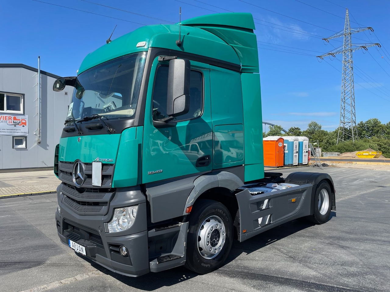 Mercedes-Benz Actros 4 1843 4x2 BL/Retarder/2xTank/AC/EUd - Nyergesvontató: 3 kép. Mercedes-Benz Actros 4 1843 4x2 BL/Retarder/2xTank/AC/EUd - Nyergesvontató: 3 kép.