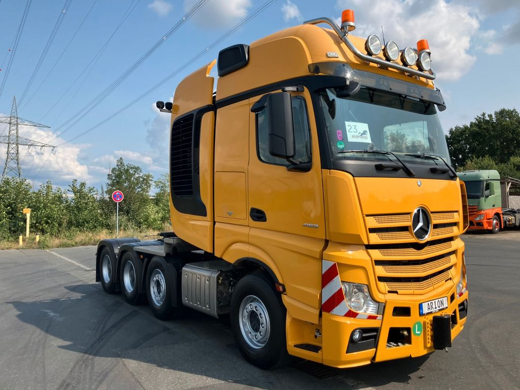 Mercedes-Benz Actros 4163 8x4/250t/TRK /StandAC/EU6 Mercedes-Benz Actros 4163 8x4/250t/TRK /New Engine and Gearbox - Nyergesvontató: 1 kép. Mercedes-Benz Actros 4163 8x4/250t/TRK /StandAC/EU6 Mercedes-Benz Actros 4163 8x4/250t/TRK /New Engine and Gearbox - Nyergesvontató: 1 kép.