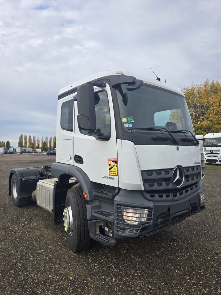Mercedes-Benz Arocs 2046 4x2/Retarder/PTO/LGS/EU6d - Nyergesvontató: 1 kép. Mercedes-Benz Arocs 2046 4x2/Retarder/PTO/LGS/EU6d - Nyergesvontató: 1 kép.