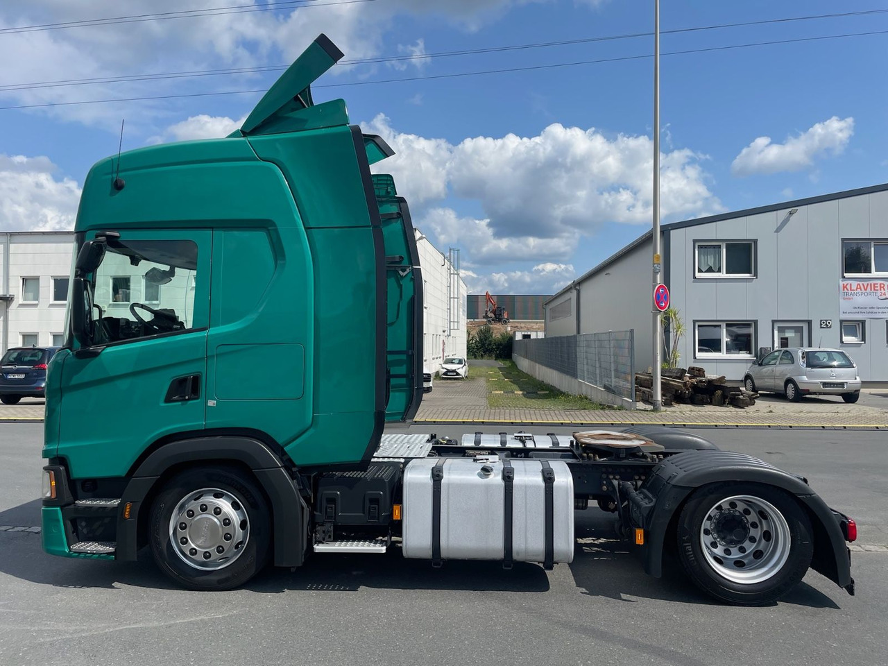 Scania G410 MEGA/Retarder/Stand-AC/ACC/LGS/ Euro 6d - Nyergesvontató: 4 kép. Scania G410 MEGA/Retarder/Stand-AC/ACC/LGS/ Euro 6d - Nyergesvontató: 4 kép.