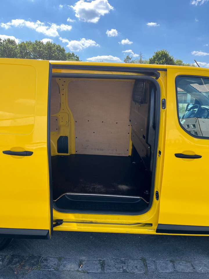 Peugeot Expert Box Pro L3 / 2.0 Blue HDI / More units - Kis furgon: 5 kép. Peugeot Expert Box Pro L3 / 2.0 Blue HDI / More units - Kis furgon: 5 kép.