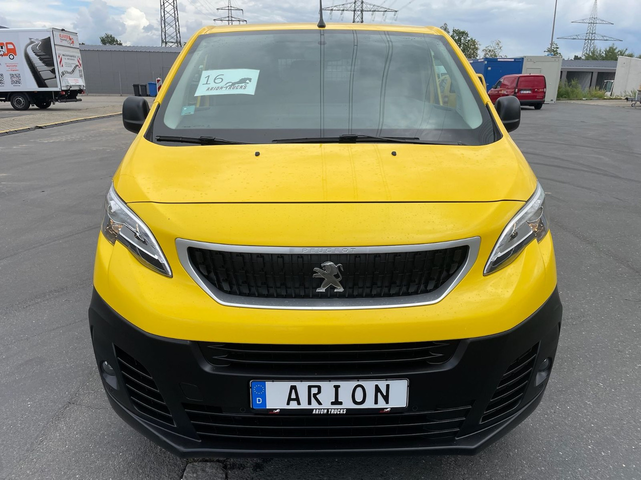 Peugeot Expert Kasten Pro L3/2.0 BlueHDI/AC/15xVerfügbar - Kis furgon: 2 kép. Peugeot Expert Kasten Pro L3/2.0 BlueHDI/AC/15xVerfügbar - Kis furgon: 2 kép.