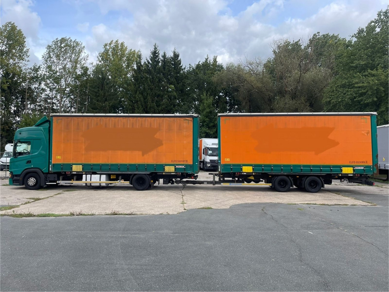 Scania G450 Pritsche+Plane/ANHÄNGER/KOTSCHENREUTHER - Ponyvás teherautó: 5 kép. Scania G450 Pritsche+Plane/ANHÄNGER/KOTSCHENREUTHER - Ponyvás teherautó: 5 kép.