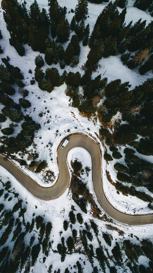 ETRUSCO Etrusco T 7.3 SF - Félintegrált lakóautó: 4 kép. ETRUSCO Etrusco T 7.3 SF - Félintegrált lakóautó: 4 kép.