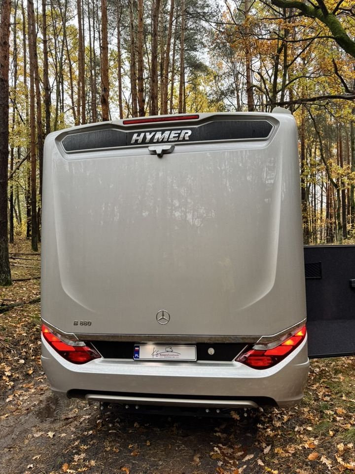 HYMER / ERIBA BML880 - Integrált lakóautó: 2 kép. HYMER / ERIBA BML880 - Integrált lakóautó: 2 kép.