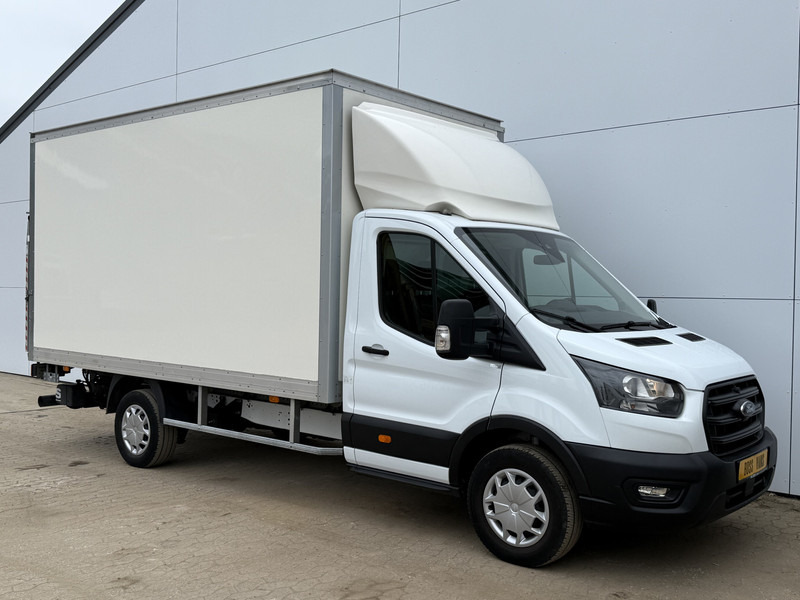 Ford Transit 130pk Laadklep Airco Cruise Control Bakwagen Meubelbak Koffer - Dobozos kisteherautó: 4 kép. Ford Transit 130pk Laadklep Airco Cruise Control Bakwagen Meubelbak Koffer - Dobozos kisteherautó: 4 kép.
