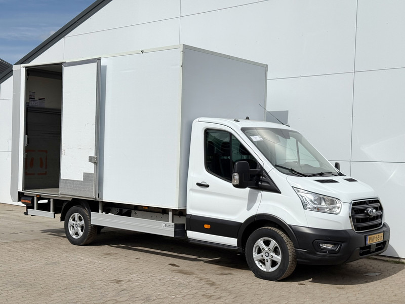 Ford Transit 2.0 TDCI 130PK Laadklep Airco Cruise Control 360 Camera Bakwagen Meubelbak - Dobozos kisteherautó: 5 kép. Ford Transit 2.0 TDCI 130PK Laadklep Airco Cruise Control 360 Camera Bakwagen Meubelbak - Dobozos kisteherautó: 5 kép.