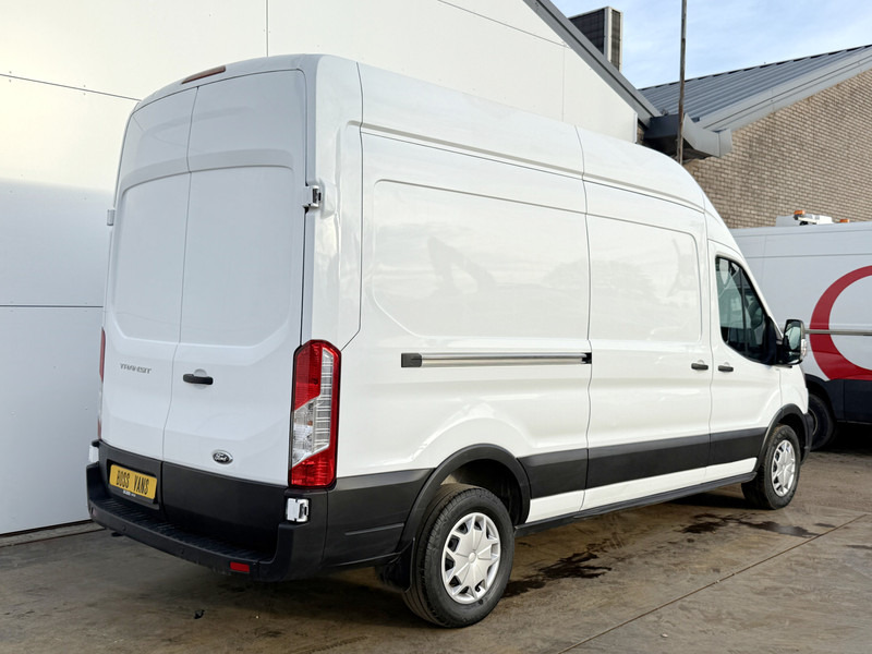 Ford Transit 350 2.0 TDCI 170PK L3H3 170PK Airco Cruise Control Parkeersensoren voor achter - Furgon: 3 kép. Ford Transit 350 2.0 TDCI 170PK L3H3 170PK Airco Cruise Control Parkeersensoren voor achter - Furgon: 3 kép.