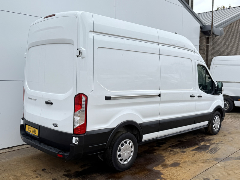 Ford Transit 350 2.0 TDCI 170PK L3H3 170PK Airco Cruise Control Parkeersensoren voor achter - Furgon: 3 kép. Ford Transit 350 2.0 TDCI 170PK L3H3 170PK Airco Cruise Control Parkeersensoren voor achter - Furgon: 3 kép.