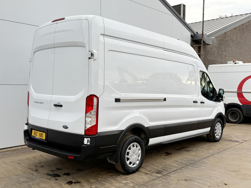 Ford Transit 350 2.0 TDCI L3H3 170PK Airco Cruise Control Parkeersensoren voor achter - Furgon: 3 kép. Ford Transit 350 2.0 TDCI L3H3 170PK Airco Cruise Control Parkeersensoren voor achter - Furgon: 3 kép.