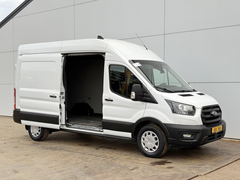Ford Transit 350 2.0 TDCI L3H3 170PK Airco Cruise Control Parkeersensoren voor achter - Furgon: 5 kép. Ford Transit 350 2.0 TDCI L3H3 170PK Airco Cruise Control Parkeersensoren voor achter - Furgon: 5 kép.