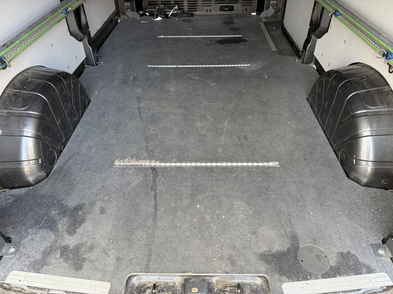 Kis furgon Ford Transit Custom 320 2.0 TDCI 136PK L2H1 LED Adaptieve Cruise Control Camera Carplay Stoelverwarming Parkeersensoren voor achter Fabr Garantie 07-28: 15 kép.