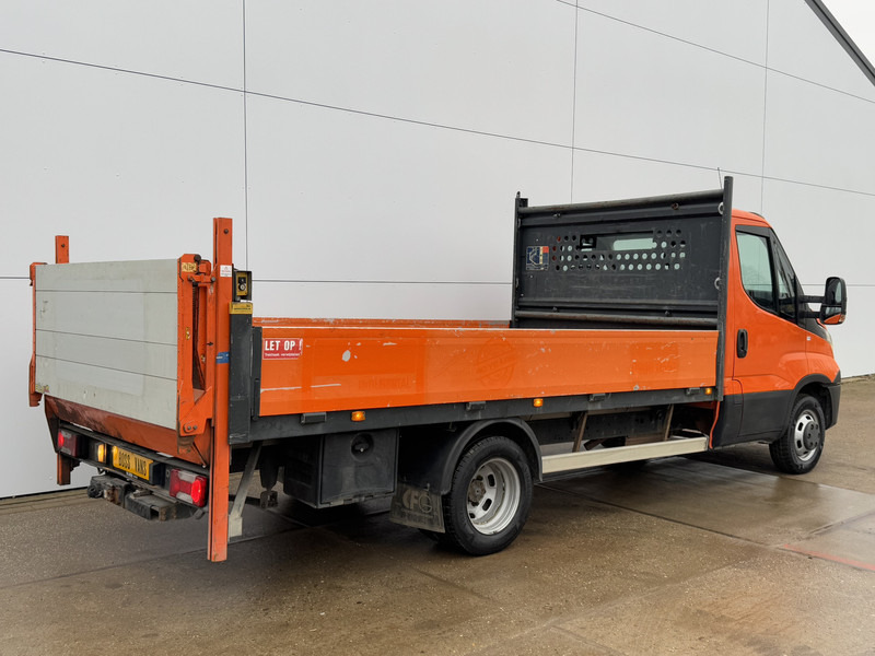 Iveco Daily 35C15 Open Laadbak 3.5t Trekhaak Laadklep Pritische Pick up - Platós kisteherautó: 3 kép. Iveco Daily 35C15 Open Laadbak 3.5t Trekhaak Laadklep Pritische Pick up - Platós kisteherautó: 3 kép.