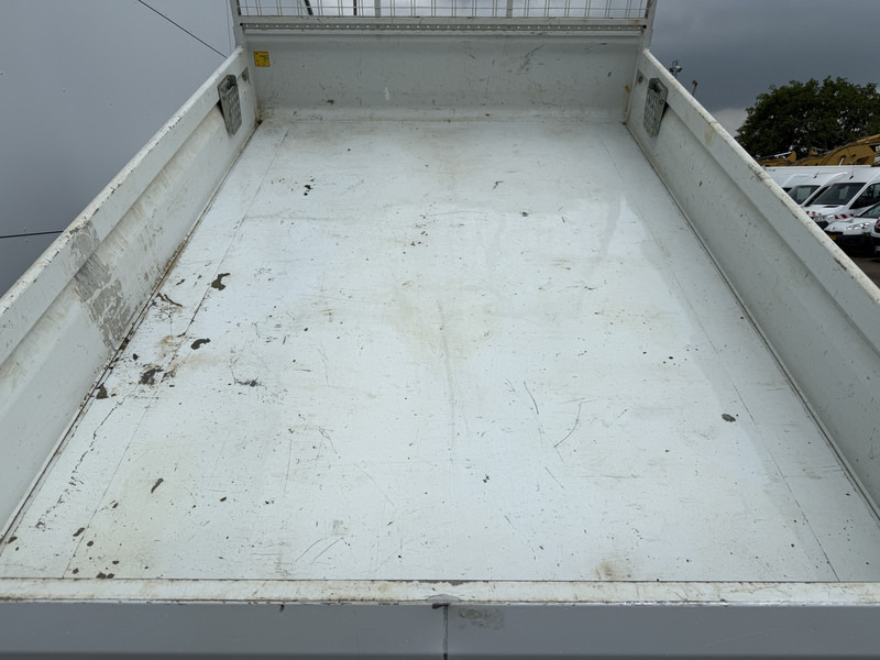 Billenőplatós kisteherautó, Duplakabinos kisteherautó Iveco Daily 35C16 3.0 Dubbele Cabine Kipper Mixto DoKa Dubbellucht Airco Navigatie Camera 3.5t Trekhaak Tipper Benne: 16 kép.