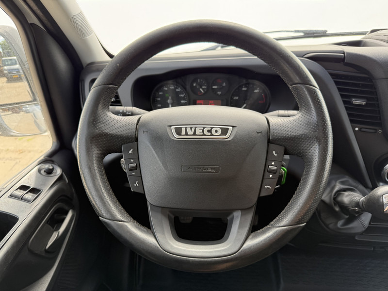 Furgon Iveco Daily 35S14 L2H2 Luchtvering Trekhaak Cruise Control Climate Control Lucht Geveerde Bestuurdersstoel: 18 kép.