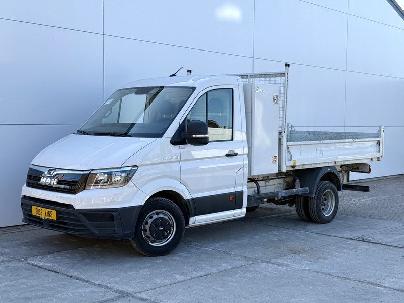 MAN TGE 5.120 2.0 Kipper Dubbellucht Carplay Trekhaak Airco Camera Benne Tipper - Billenőplatós kisteherautó: 2 kép. MAN TGE 5.120 2.0 Kipper Dubbellucht Carplay Trekhaak Airco Camera Benne Tipper - Billenőplatós kisteherautó: 2 kép.