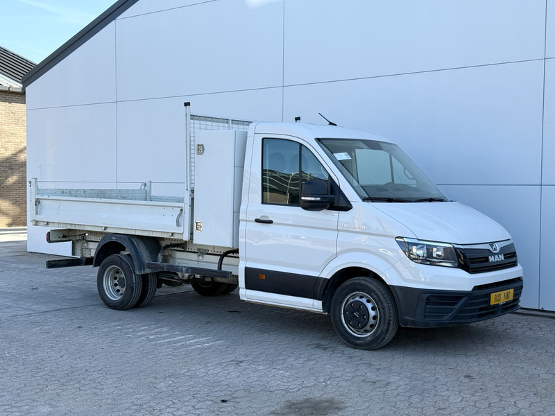 MAN TGE 5.120 2.0 Kipper Dubbellucht Carplay Trekhaak Airco Camera Benne Tipper - Billenőplatós kisteherautó: 5 kép. MAN TGE 5.120 2.0 Kipper Dubbellucht Carplay Trekhaak Airco Camera Benne Tipper - Billenőplatós kisteherautó: 5 kép.