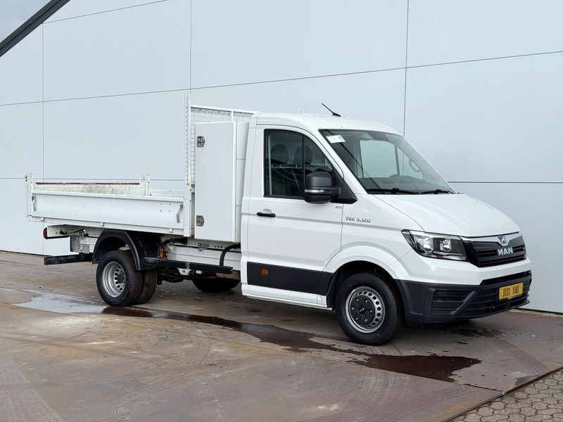 MAN TGE 5.120 2.0 TDI Kipper Dubbellucht Carplay Trekhaak Airco Camera Navigatie Benne Tipper - Billenőplatós kisteherautó: 5 kép. MAN TGE 5.120 2.0 TDI Kipper Dubbellucht Carplay Trekhaak Airco Camera Navigatie Benne Tipper - Billenőplatós kisteherautó: 5 kép.