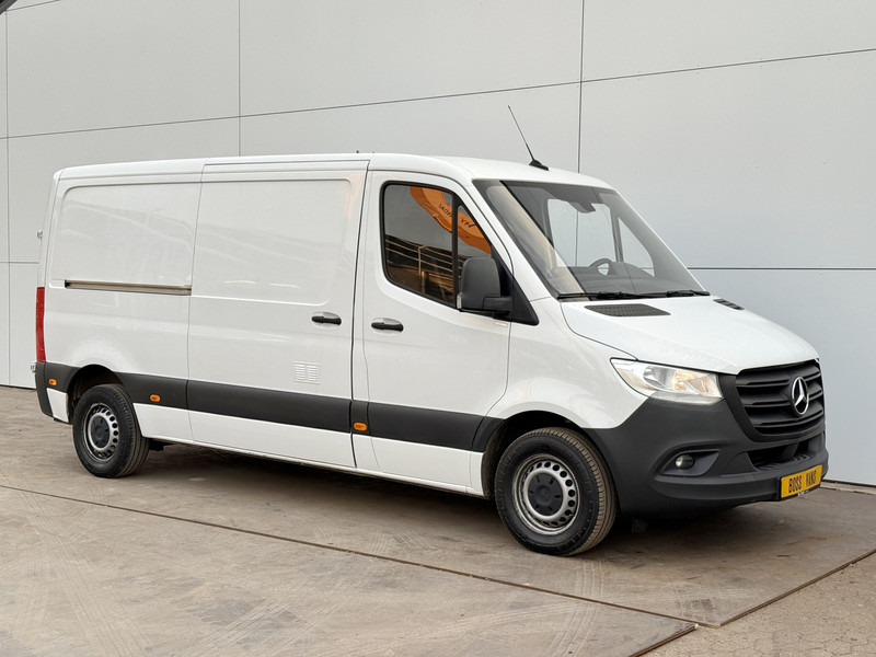 Mercedes-Benz Sprinter 315 1.9 CDI L2H1 Climate Control Cruise Control Carplay - Furgon: 4 kép. Mercedes-Benz Sprinter 315 1.9 CDI L2H1 Climate Control Cruise Control Carplay - Furgon: 4 kép.