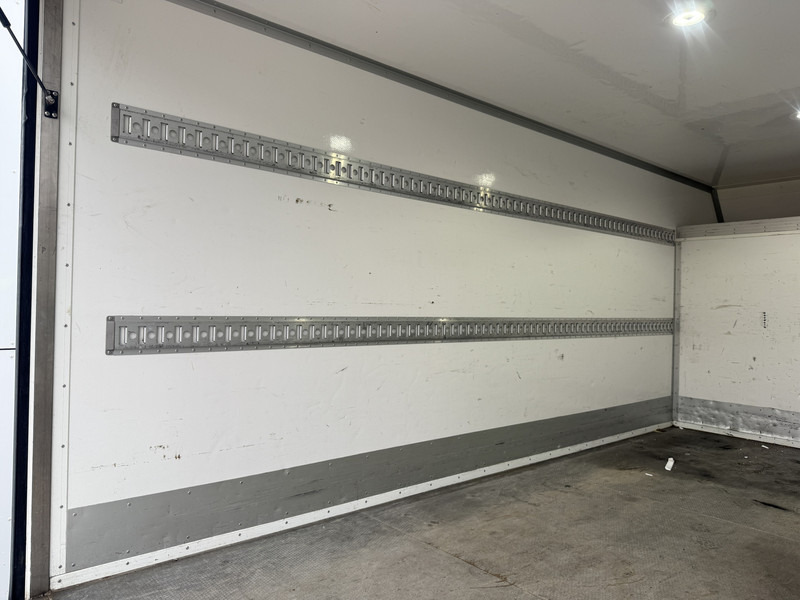 Furgon Mercedes-Benz Sprinter 317 1.9 CDI Laadklep Automaat LED Climate Control Cruise Control Camera Carplay Stoelverwarming Bakwagen Meubelbak Koffer: 13 kép.