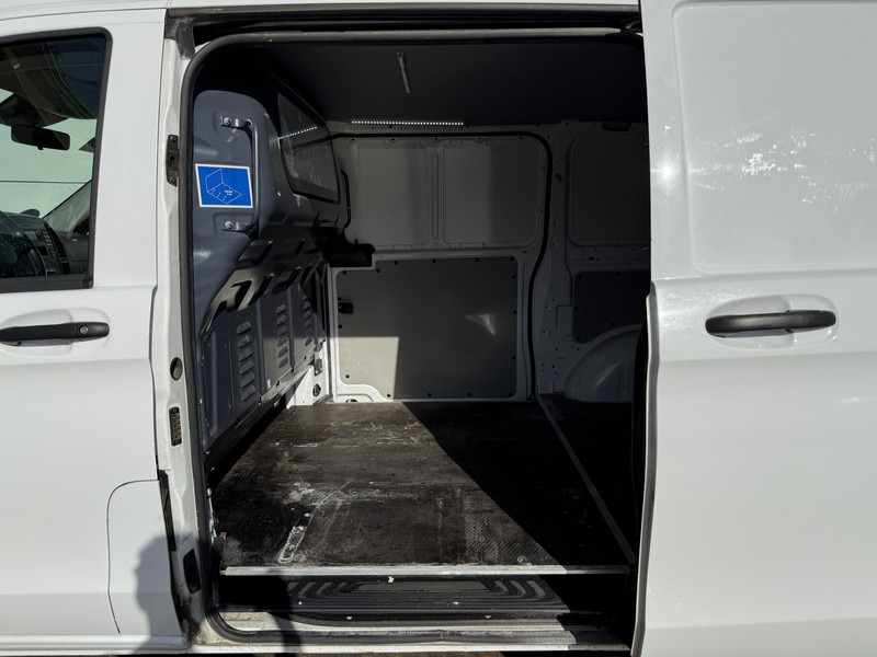 Kis furgon Mercedes-Benz Vito 114 2.1 CDI Automaat L2H1 Dubbele Schuifdeur Climate Control Cruise Control Stoelverwarming: 10 kép.