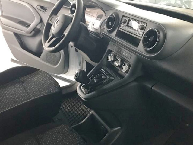 Mercedes-Benz eCitan Pro 122PK Elektrisch 51kWh 284km WLTP 750kg Trekgewicht Fabrieksgarantie - Furgon, Elektromos kisteherautó: 5 kép. Mercedes-Benz eCitan Pro 122PK Elektrisch 51kWh 284km WLTP 750kg Trekgewicht Fabrieksgarantie - Furgon, Elektromos kisteherautó: 5 kép.