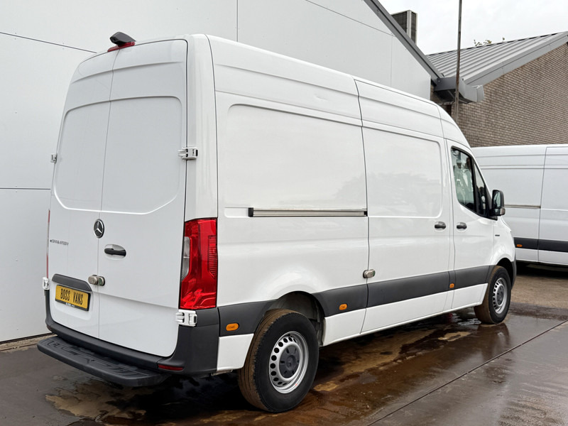 Mercedes-Benz eSprinter 112 L2H2 100% Elektrisch 55kWh 168km WLTP 80kw Snelladen Climate Control Camera Stoelverwarming - Furgon, Elektromos kisteherautó: 3 kép. Mercedes-Benz eSprinter 112 L2H2 100% Elektrisch 55kWh 168km WLTP 80kw Snelladen Climate Control Camera Stoelverwarming - Furgon, Elektromos kisteherautó: 3 kép.
