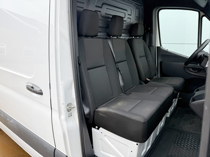 Furgon, Elektromos kisteherautó Mercedes-Benz eSprinter eSprinter 312 L2H2 100% Elektrisch 55kWh 168km WLTP 80kw Snelladen Climate Control Camera Stoelverwarming Laadkabel: 8 kép.