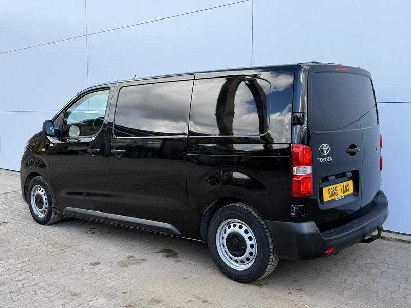 Toyota ProAce 180pk Automaat L2 2x Schuifdeur Airco Cruise Control Trekhaak - Kis furgon: 3 kép. Toyota ProAce 180pk Automaat L2 2x Schuifdeur Airco Cruise Control Trekhaak - Kis furgon: 3 kép.
