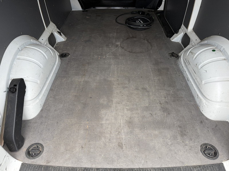 Volkswagen e-Transporter 113PK  138KM WLTP 37,3kWh 100% Elektrisch ABT E-transporter 3 Stoelen Airco Parkeersensoren voor achter lízing Volkswagen e-Transporter 113PK  138KM WLTP 37,3kWh 100% Elektrisch ABT E-transporter 3 Stoelen Airco Parkeersensoren voor achter: 13 kép.