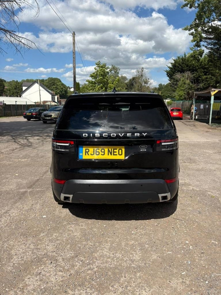 Land Rover Discovery - Terepjáró/ SUV: 3 kép. Land Rover Discovery - Terepjáró/ SUV: 3 kép.