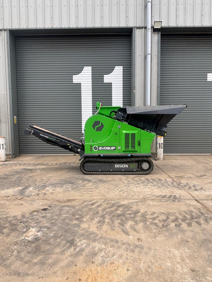 EvoQuip Bison 35 - Törőgép: 2 kép. EvoQuip Bison 35 - Törőgép: 2 kép.