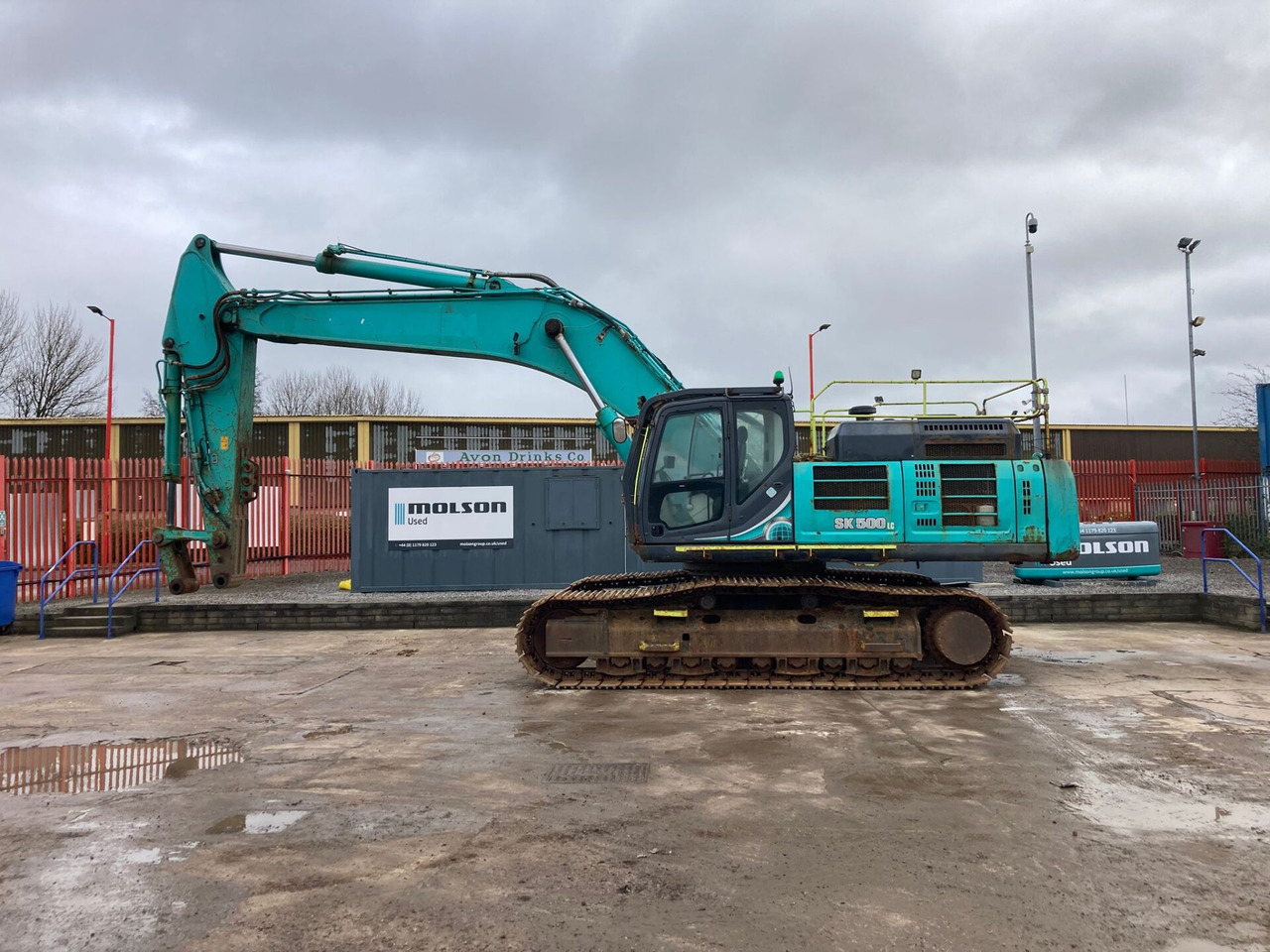 Kobelco SK500LC-10 - Lánctalpas kotró: 2 kép. Kobelco SK500LC-10 - Lánctalpas kotró: 2 kép.