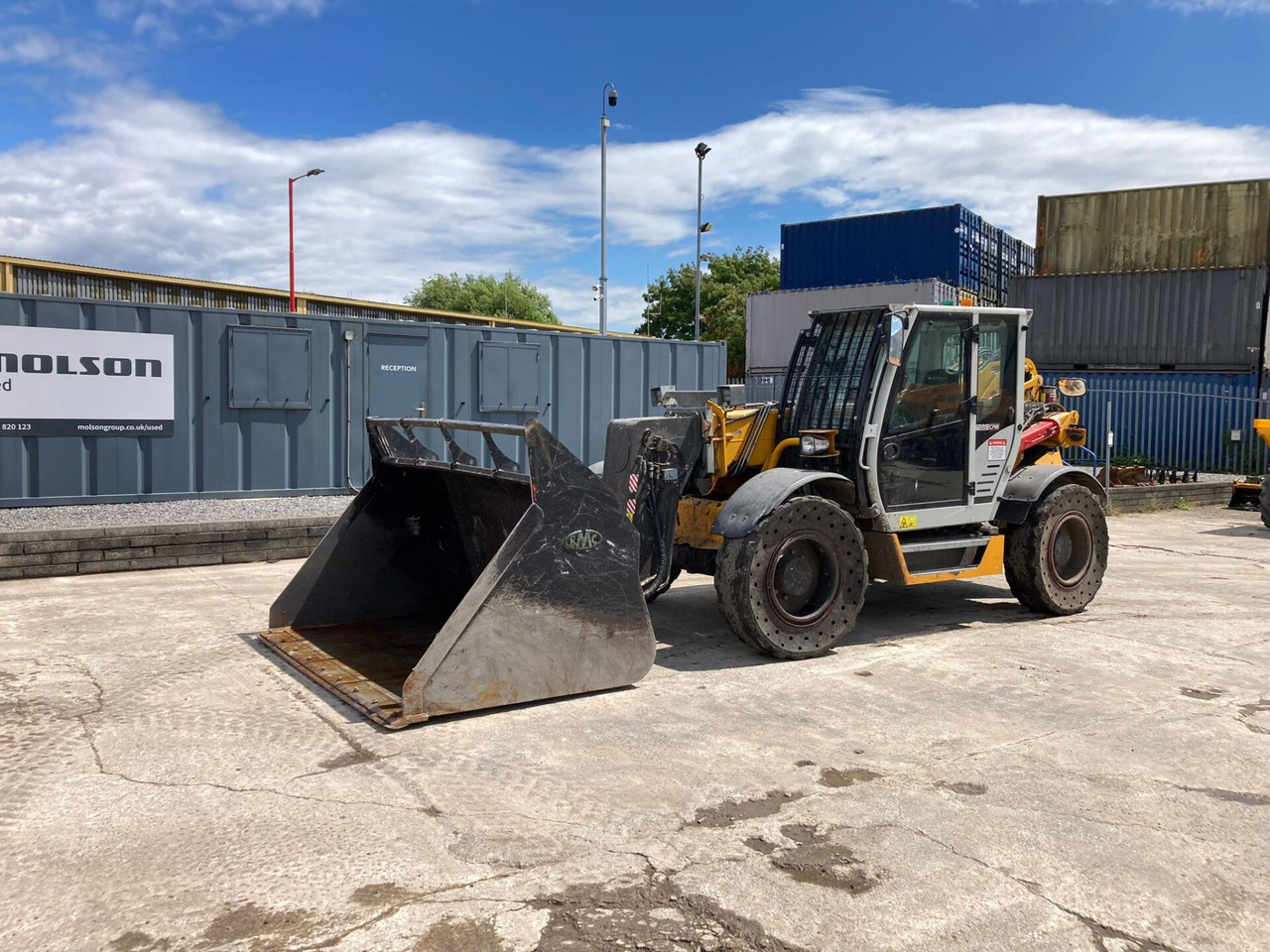 Sennebogen 355E - Teleszkópos rakodó: 1 kép. Sennebogen 355E - Teleszkópos rakodó: 1 kép.