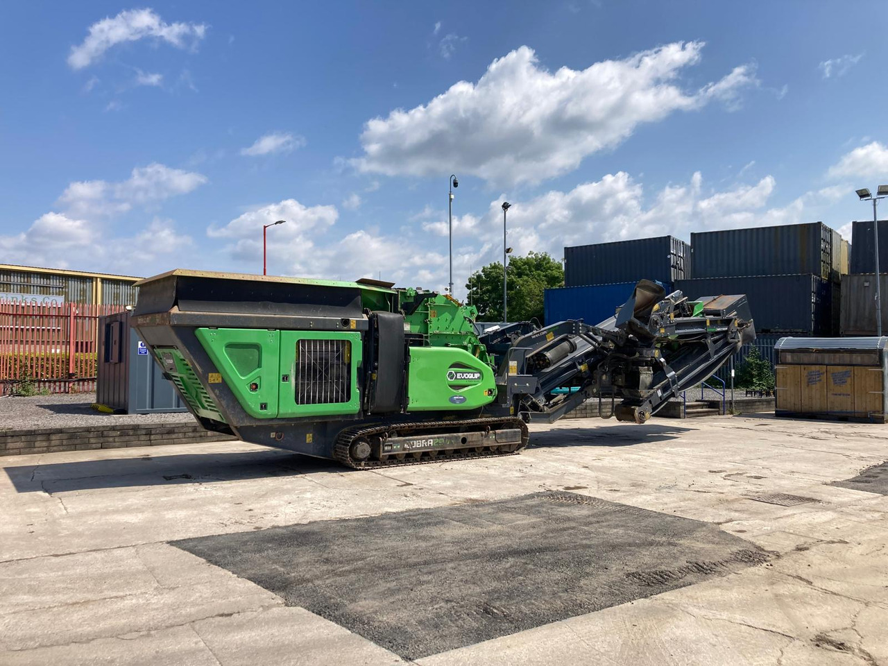 Terex Cobra 290R - Törőgép: 5 kép. Terex Cobra 290R - Törőgép: 5 kép.