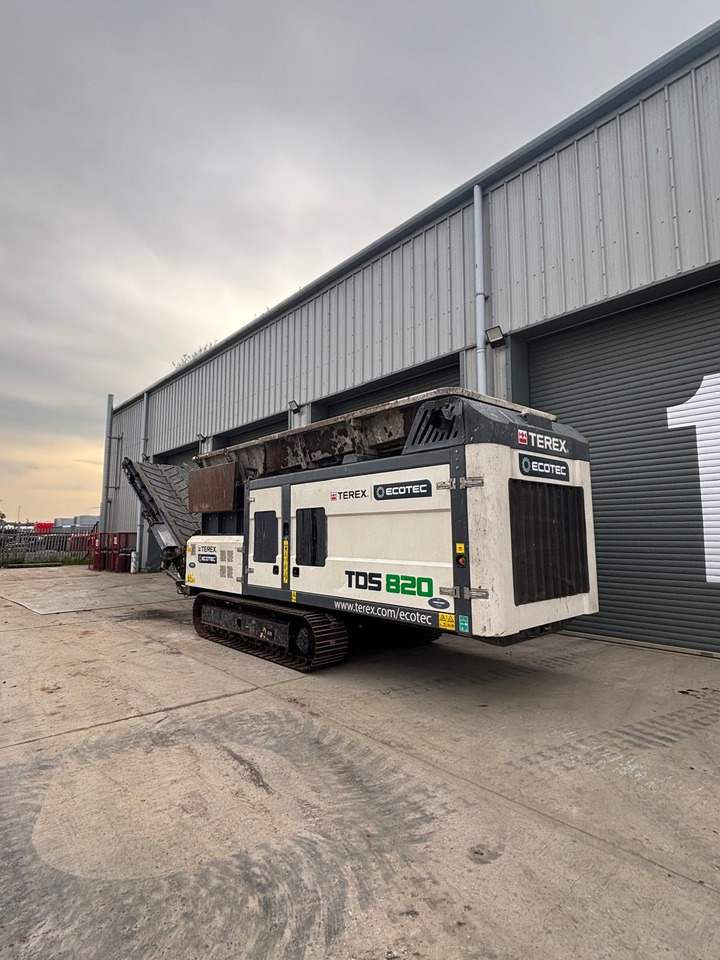 Terex TDS820 - Ipari aprítógép: 3 kép. Terex TDS820 - Ipari aprítógép: 3 kép.
