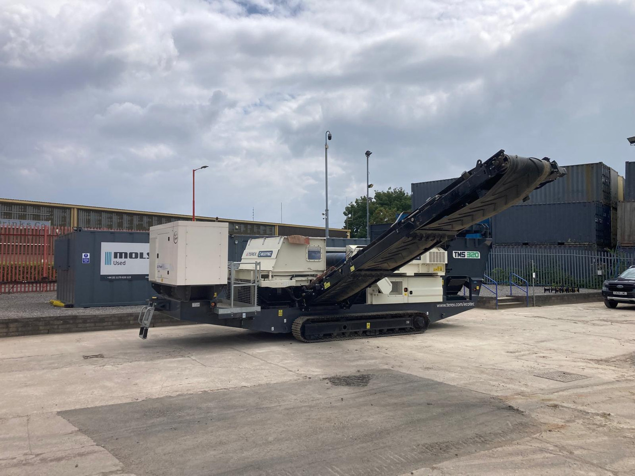 Terex TMS320 - Osztályozó berendezés: 1 kép. Terex TMS320 - Osztályozó berendezés: 1 kép.