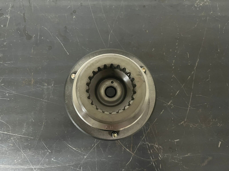 Liebherr A974 / P964 / P974 / R944 / R954 / R964 / R964B / R974 / R974B - A 974 / P 964 / P 974 / R 944 / R 954 / R 964 / R 964B / R 974 - Üzemanyagrendszer: 3 kép. Liebherr A974 / P964 / P974 / R944 / R954 / R964 / R964B / R974 / R974B - A 974 / P 964 / P 974 / R 944 / R 954 / R 964 / R 964B / R 974 - Üzemanyagrendszer: 3 kép.