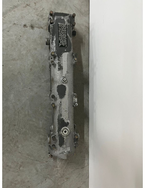 Liebherr A974 / P974 / R942 / R944 / R954 / R964 / R974 / R974B - A 974 / P 974 / R 942 / R 944 / R 954 / R 964 / R 974 / R 974B - Légbeszívó cső: 1 kép. Liebherr A974 / P974 / R942 / R944 / R954 / R964 / R974 / R974B - A 974 / P 974 / R 942 / R 944 / R 954 / R 964 / R 974 / R 974B - Légbeszívó cső: 1 kép.