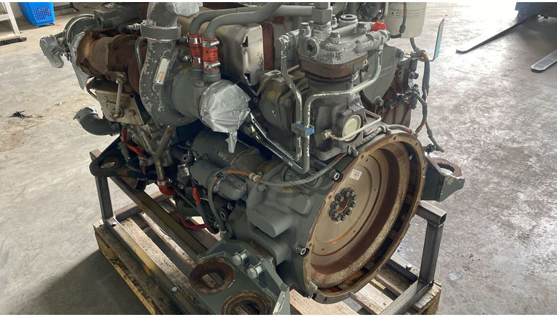 Liebherr D934 A7-04 - Motor: 5 kép. Liebherr D934 A7-04 - Motor: 5 kép.