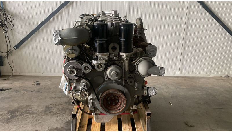 Liebherr D934 A7-04 - Motor: 3 kép. Liebherr D934 A7-04 - Motor: 3 kép.