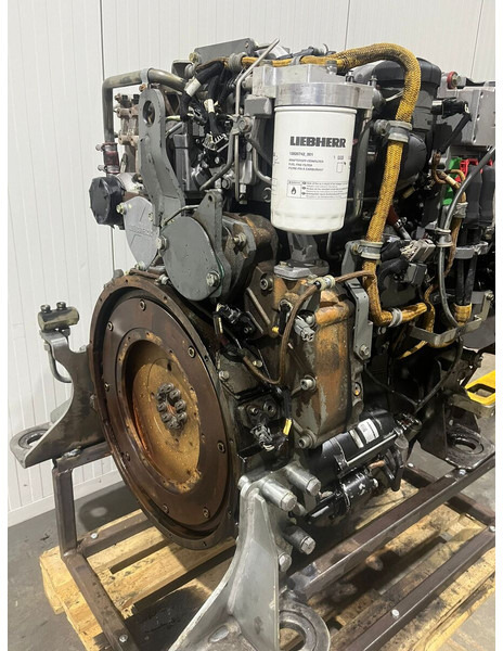 Liebherr D934 A7 - Motor: 3 kép. Liebherr D934 A7 - Motor: 3 kép.