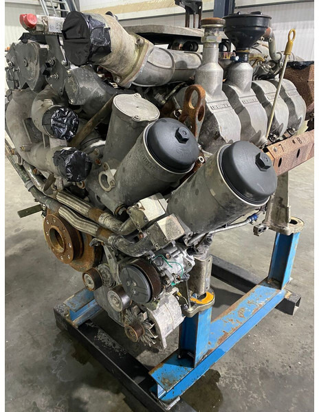 Liebherr D9508 A7 - Motor: 3 kép. Liebherr D9508 A7 - Motor: 3 kép.
