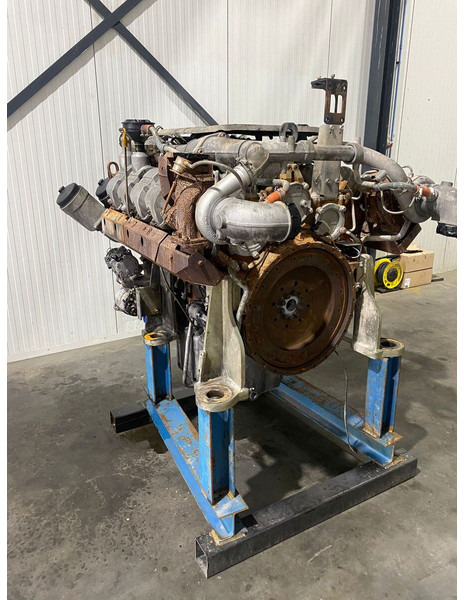 Liebherr D9508 A7 - Motor: 2 kép. Liebherr D9508 A7 - Motor: 2 kép.