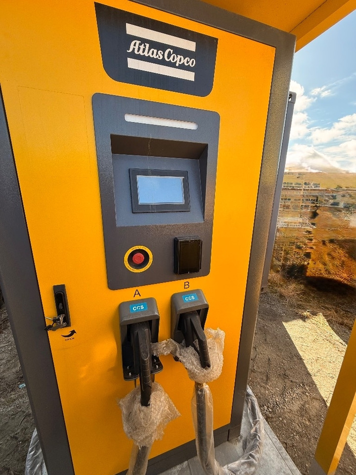 Atlas Copco ZBC 250-575 - Áramfejlesztő: 4 kép. Atlas Copco ZBC 250-575 - Áramfejlesztő: 4 kép.